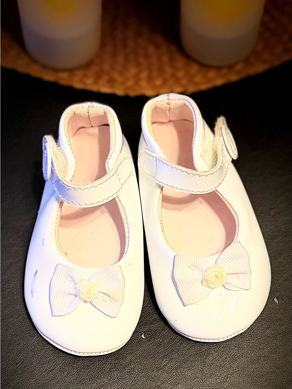 Baby Girl White Mary Jane Shoes with Bow size 2